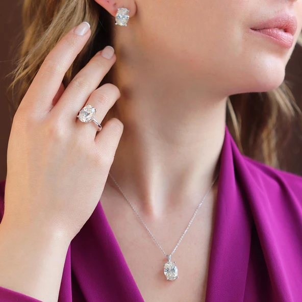 Oval Kesim Tek Taş Modeli  4,5ct 925 Ayar Gümüş Sky Diamond Set ürün görseli 1