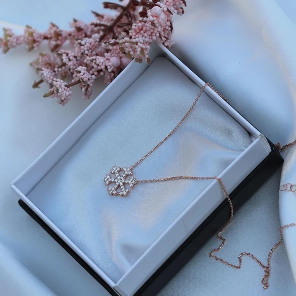 Kar Tanesi Zirkon Taşlı Rose Gold Kaplama Gümüş Kolye ürün görseli 1