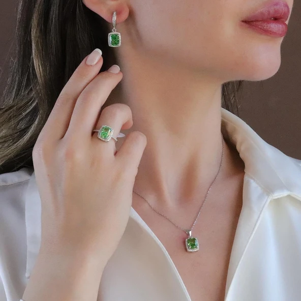 Yeşil Icecut Taşlı Gümüş Set ürün görseli 1