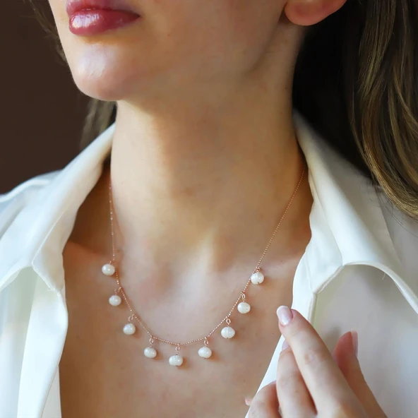 Sıra İncili Rose Gold Gümüş Kolye ürün görseli 1