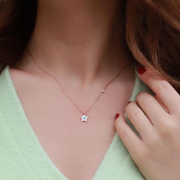 Yıldız Figürlü Zirkon Taşlı Mine İşli Rose Gold Kaplama Gümüş Kolye ürün görseli 1