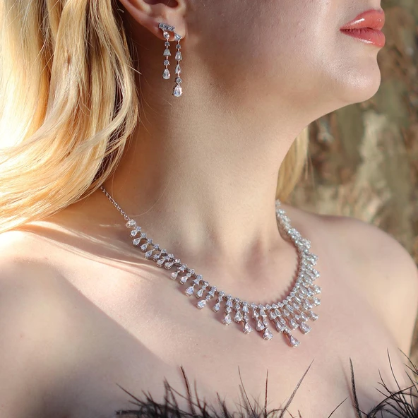 Elegant Zirkon Taşlı Gümüş Set - Resim 5
