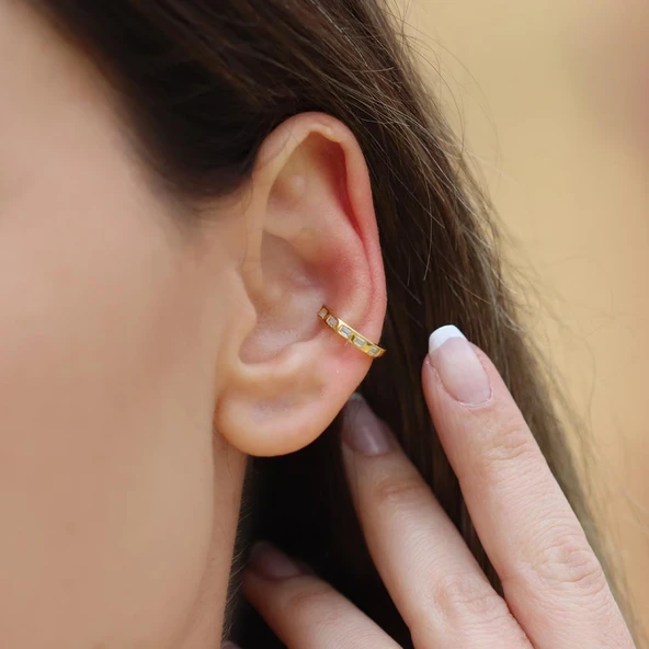 Baget Taşlı Gold Cuff Küpe ürün görseli 1