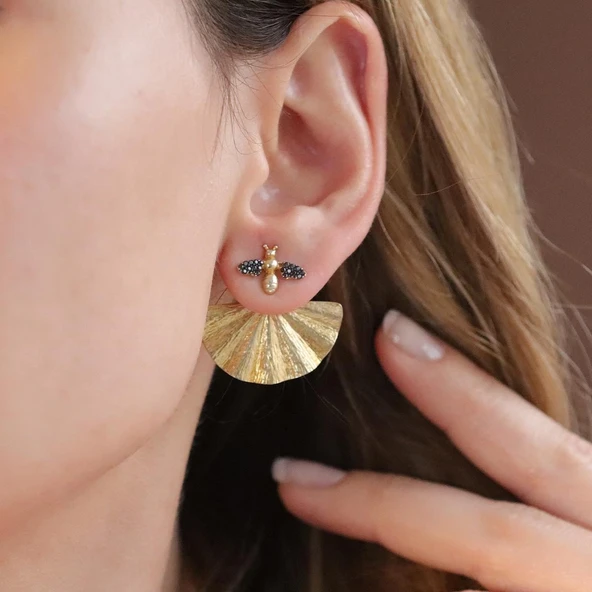 Mini Arı Gold Kaplama Gümüş Küpe ürün görseli 1