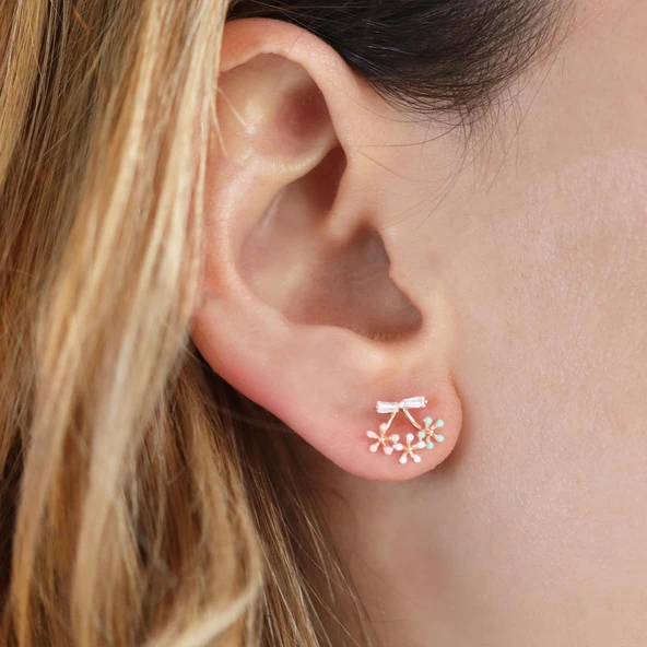 Mini Renkli Çiçek Fiyonk Modeli Rose Gold Kaplama Gümüş Küpe ürün görseli 1
