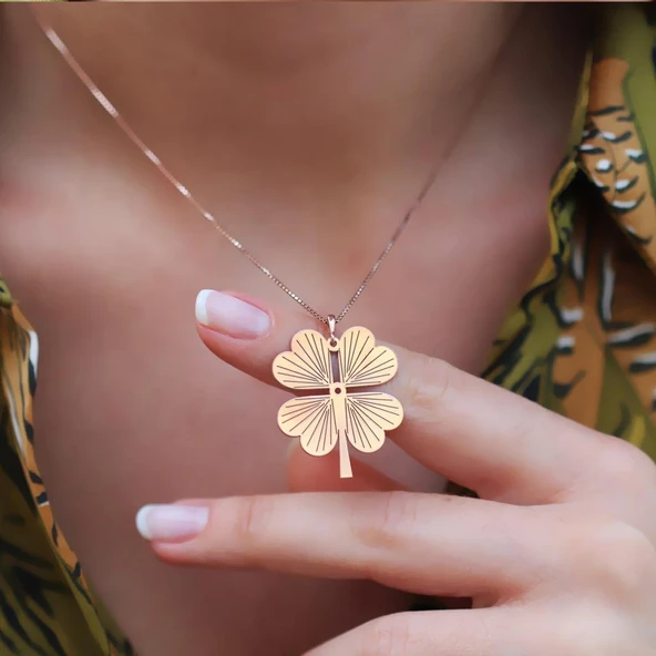 Rose Gold Kaplama Yonca Gümüş Kolye ürün görseli 1