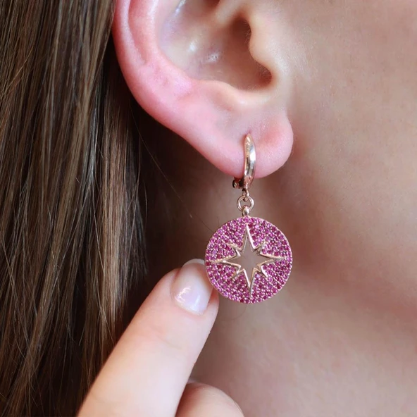 Fuşya Zirkon Taşlı Kutup Yıldızı Yuvarlak Rose Gold Kaplama Gümüş Küpe ürün görseli 1