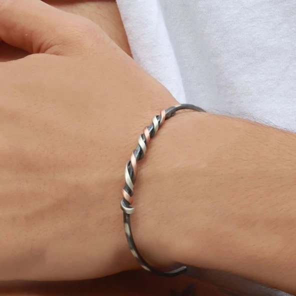 Rose Gold Çizgili Dolamalı Otantik Gümüş Kelepçe ürün görseli 1