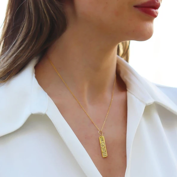 Love Taşlı Plaka Gold Gümüş Kolye ürün görseli 1