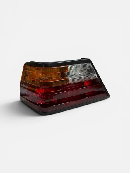 DEPO MERCEDES BENZ W124 E CLASS E SERİSİ SOL ARKA STOP LAMBASI SARI SİNYAL DUYSUZ 1985-1993 ürün görseli 1