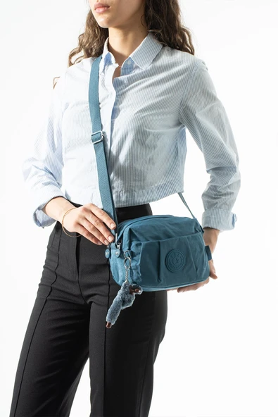 Çapraz Askılı Ultra Hafif Çok Cepli Omuz Çantası Mavi Model: (571-7M) ürün görseli 1