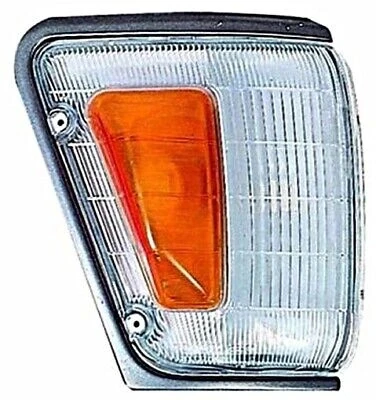 Sinyal Lamba Camı Hilux 88-1997 Krom Sağ (Oem No:8161089171) ürün görseli 1