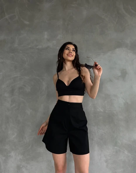 Beli Kemerli Geniş Paçalı Mom Şort - Resim 5