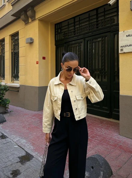 Çift Cep Denim Crop Ceket - Resim 2