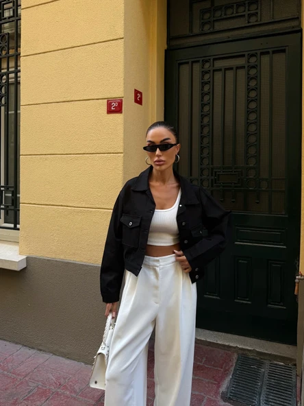 Çift Cep Denim Crop Ceket ürün görseli 1