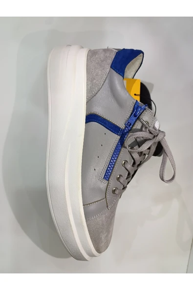 %100 deri erkek sneaker ürün görseli 1