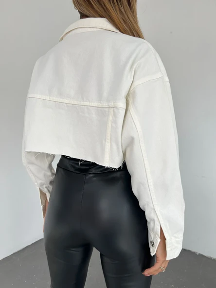 Çift Cepli Yıkamalı Crop Denim Ceket - Resim 6