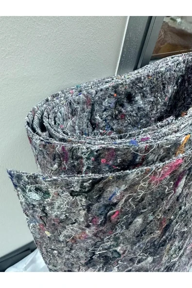 ROYALYAT Araç Taban Ve Tavan Izolasyon Keçesi 100cmx200cm ürün görseli 1
