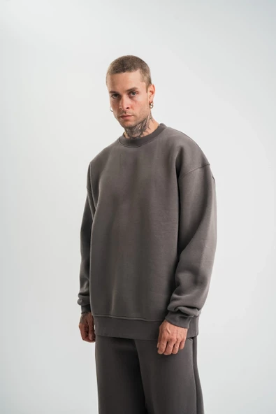 Erkek Uzun Kol Bisiklet Yaka 3 İplik Pamuklu Kışlık Sweatshirt  - Füme ürün görseli 1