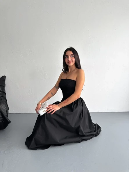 Straplez Pileli Elbise - Siyah - Resim 4