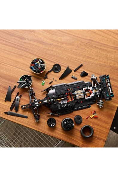 LEGO  Technic Mercedes-AMG F1 W14 E Performance 42171- 18 Yaş ve Üzeri İçin Yapım Seti (1642 Parça) ürün görseli 1