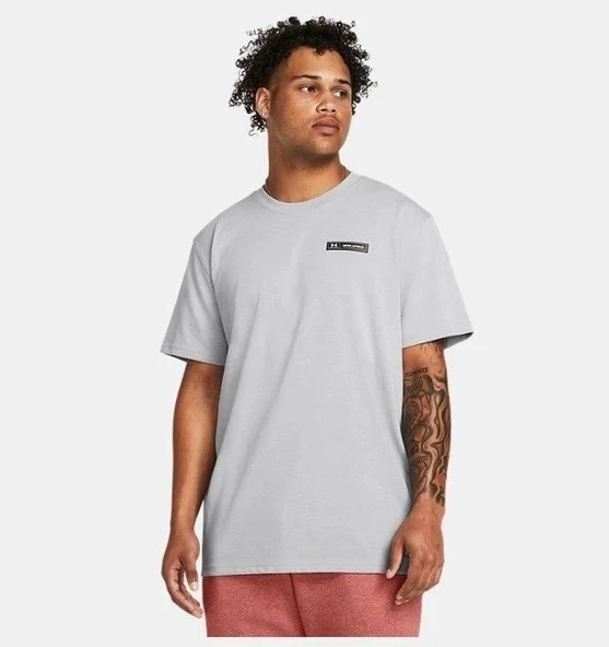 UA HW ARMOUR LABEL SS  Erkek T-Shirt 1382831-011 ürün görseli 1