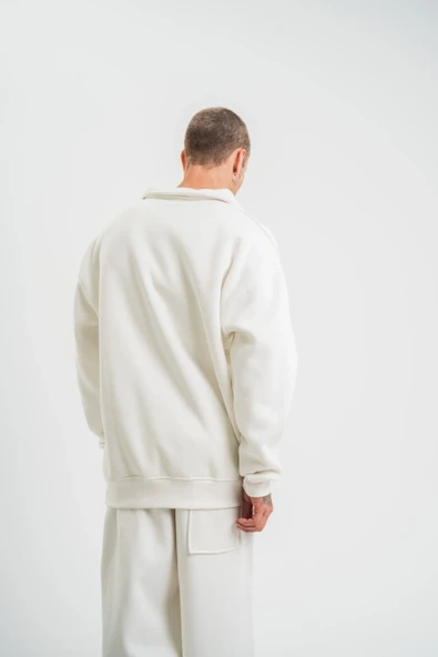 Uzun Kol Bisiklet Yaka Basic Sweatshirt - Beyaz - Resim 4