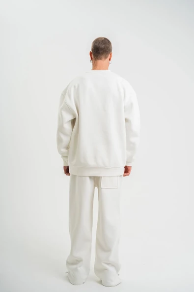 Uzun Kol Bisiklet Yaka Basic Sweatshirt - Beyaz - Resim 8