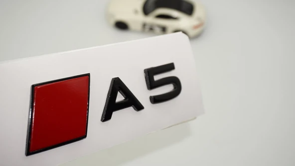 DK Tuning A5 2025+ Bagaj Kırmızı Siyah Yazı Logo Arma Audi İle Uyumlu ürün görseli 1