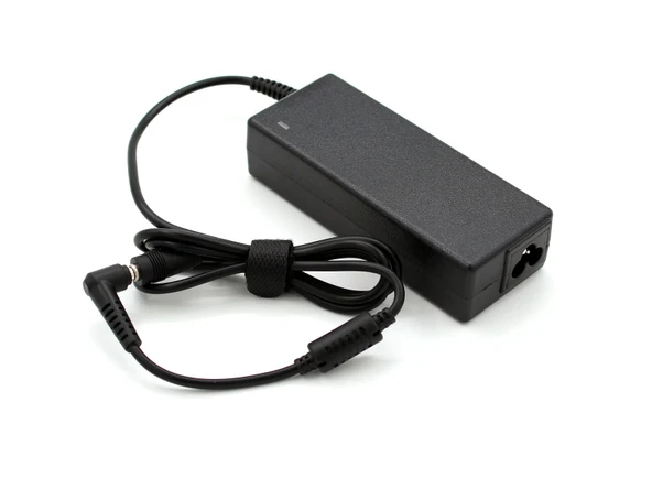 Acer Aspire 15 A15-51M Adaptör RETRO ürün görseli 1