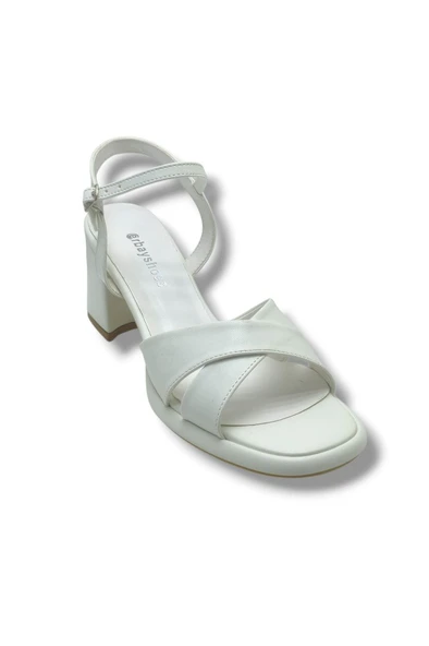Erbay 405-26 Cilt Deri Çapraz Bant Kalın Topuk Kadın Sandalet 41-42(7cm) ürün görseli 1