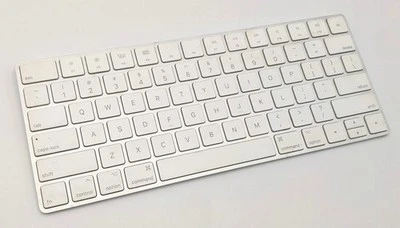 Apple Magic Keyboard A1644 Türkçe Q (2. el ürün) - Resim 2