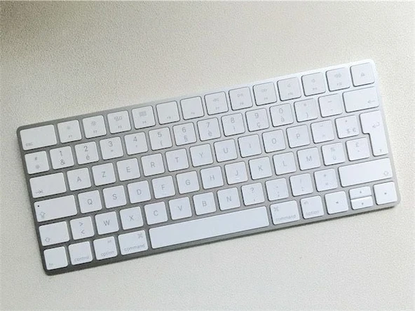 Apple Magic Keyboard A1644 Türkçe Q (2. el ürün) ürün görseli 1