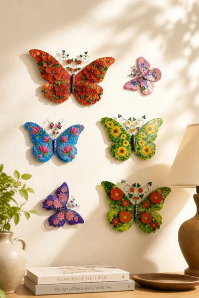 3D Kelebek Duvar Stickerı Kırmızı Vintage Desenli Dekoratif Duvar Süsü Ev Oda Dekorasyonu ürün görseli 1