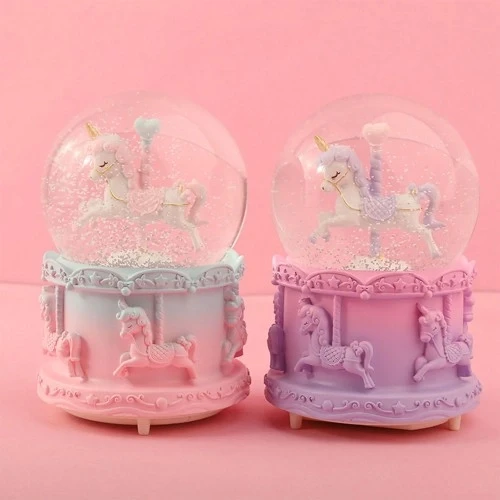 Orta Boy Unicorn Kar Küresi - Resim 3