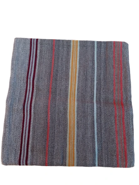 El Dokuma Yün Kilimden Üretilmiş Kırlent Yastık Kılıfı (40x40 cm) ürün görseli 1