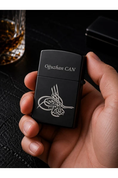 İsime Kişiye Özel Osmanlı Tuğrası Temalı Benzinli Çakmak Premium Hediye Dolu Gönderim ürün görseli 1