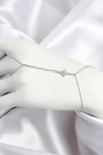 Pirinç Zirkon Taşlı Boncuklu Yonca Model Gümüş Renk Şahmeran ürün görseli 1