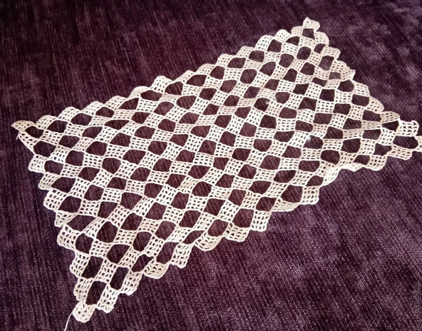 EL İŞİ DANTEL TIĞ İŞİ BEJ  22x12,5cm ürün görseli 1