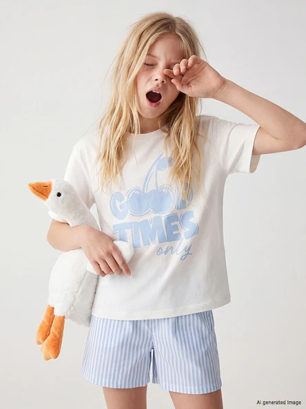 LCW Kids Ekru Baskılı Kız Çocuk Şortlu Pijama Takımı ürün görseli 1