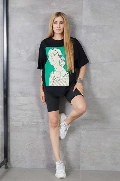 Kadın Silüet Baskılı Bisiklet Yaka Oversize T-Shirt ürün görseli 1
