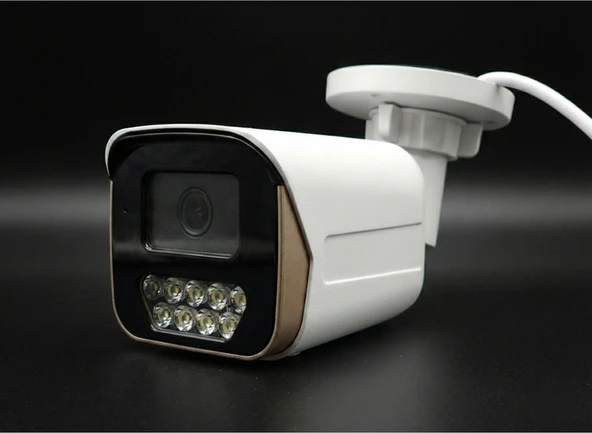 XMPro GECE RENKLİ GÖSTEREN METAL KASA 6 WARM LED 5MP 3.6 SONY LENS 1080P GÜVENLİK KAMERASI ürün görseli 1