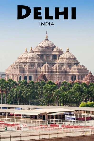 Life Is Short And The Is Wide, Time To Explore Delhi: A Blank Sketchbook For Artists, Drawing, Doodling, Writing, And Recording Your Travels And ... Lovers.: 100 Pages, 6X9 Matte ürün görseli 1