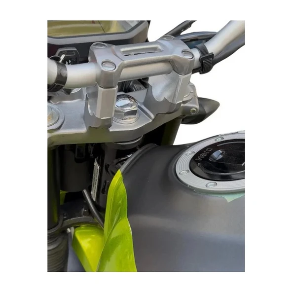 Moto Üçel Xpulse 200 Uyumlu Gidon Yükseltme ürün görseli 1