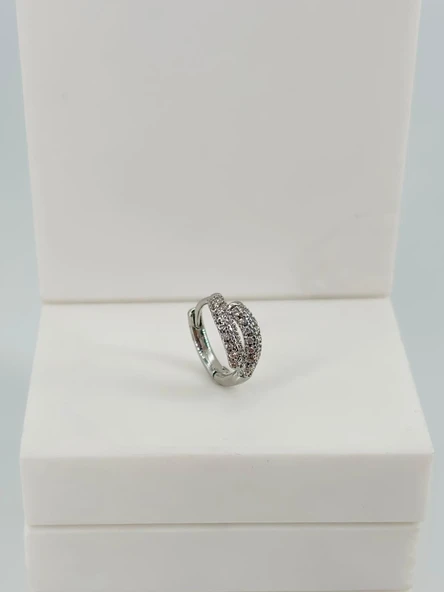 Rodyum Zirkon Taşlı Uç Kısmı : Pirinç Kıkırdak Bar Uzunluğu : 6 Mm / Bar Kalınlığı 0.8 Mm / Top Boyu 3 Mm / Çap 10 Mm - Pt0070 ürün görseli 1