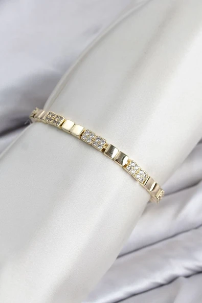 CM Kare Model Zirkon Taşlı VIP Seri Gold Renk Pirinç Kadın Bileklik TJ-BB8611 ürün görseli 1