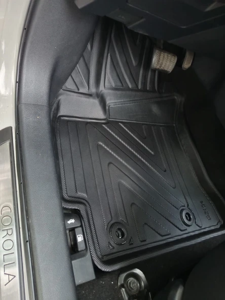 Toyota Corolla 2013-2018 Premium Havuzlu Oto Paspas ürün görseli 1
