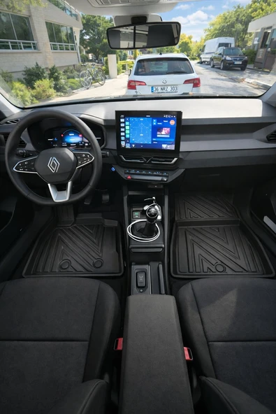 Renault Duster 2024 Sonrası 5D Havuzlu Paspas| Manuel Vites ürün görseli 1