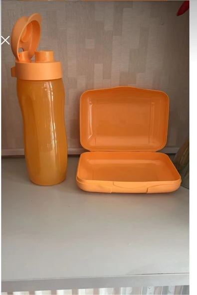 Tupperware Slim şişe 500 ml ve mini şeker 200 ml ürün görseli 1