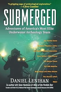 Submerged: Adventures Of America'S Most Underwater Archeology Team ürün görseli 1